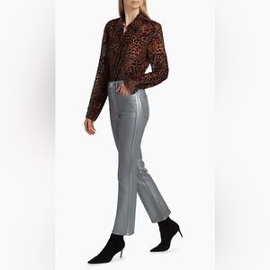 NWT PAIGE Claudine Silver Shimmer Metallic High-Rise Cropped Flare Jeans Sz 24 ✨